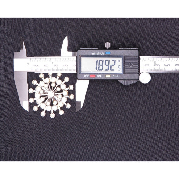 Vintage Starburst Rhinestone Brooch Pin Silver Tone, Clear Rhinestones, Gift Box - Picture 5 of 5